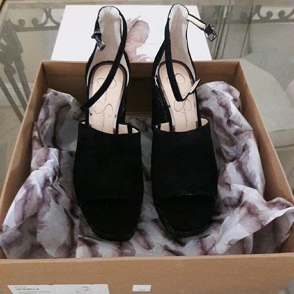 Platform  Jessica Simpson - Picture 3 of 6